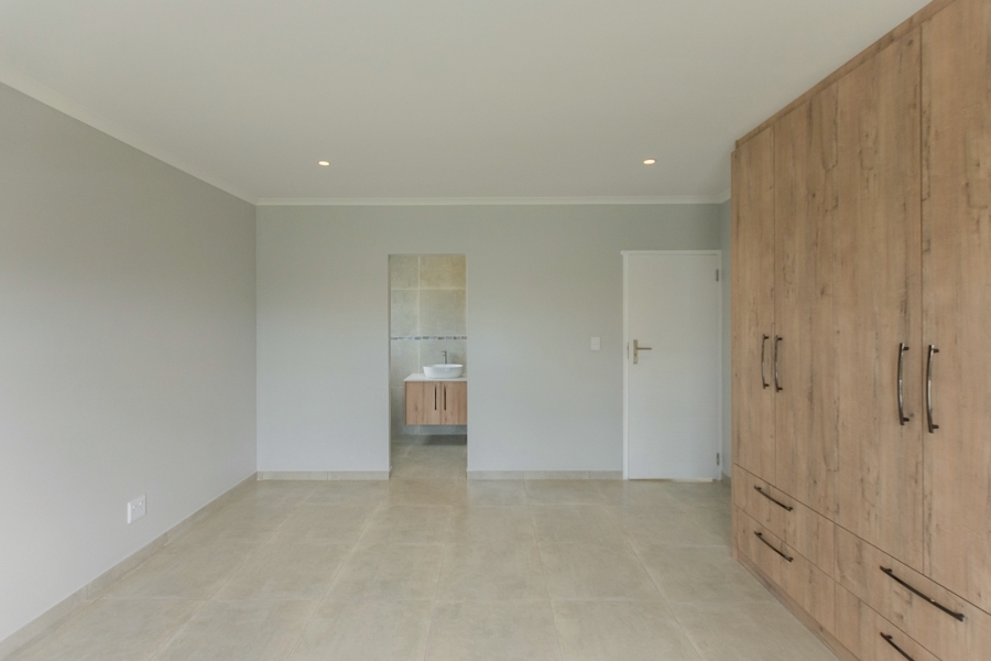 3 Bedroom Property for Sale in Shelley Point Western Cape